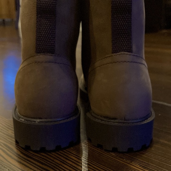 NWOT Women’s Oker Dolly Brown Boots 8 - Picture 4 of 5